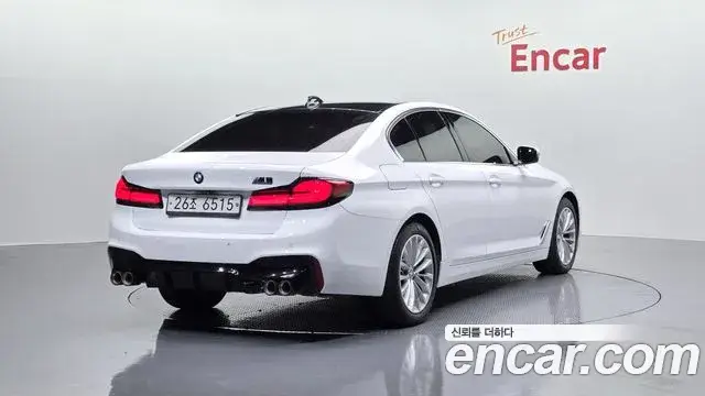 BMW 5 Series, 2019