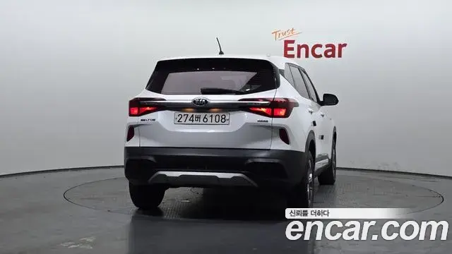 Kia Seltos 2021 — Photo 30/32