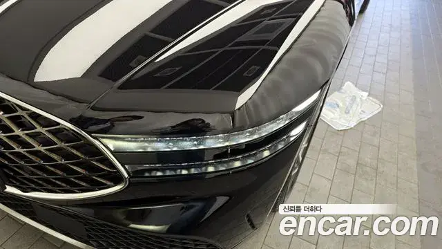 Genesis G90 2022 — ფოტო 21/37
