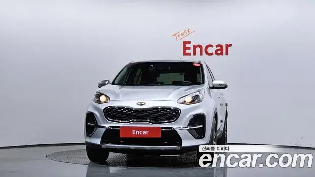 Kia Sportage The Bold 2021 — Фото 2/20