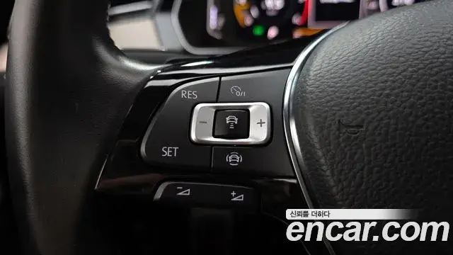 Volkswagen Arteon 2020 — Şəkil 26/31
