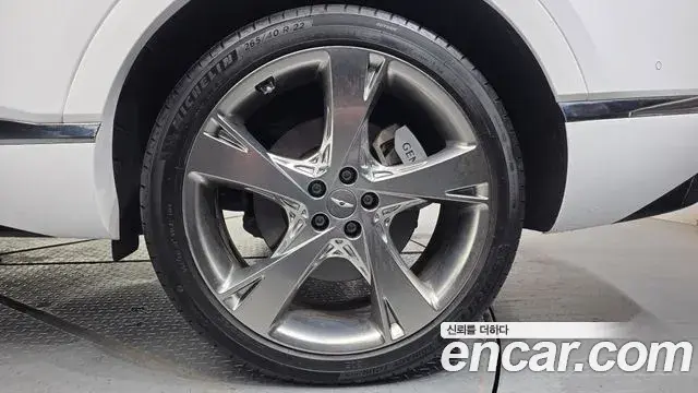 Genesis GV80 2023 — Şəkil 5/35