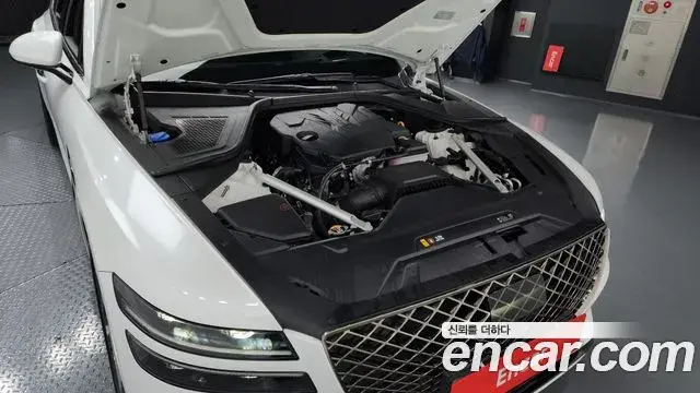 Genesis G80 2023 — Photo 10/20