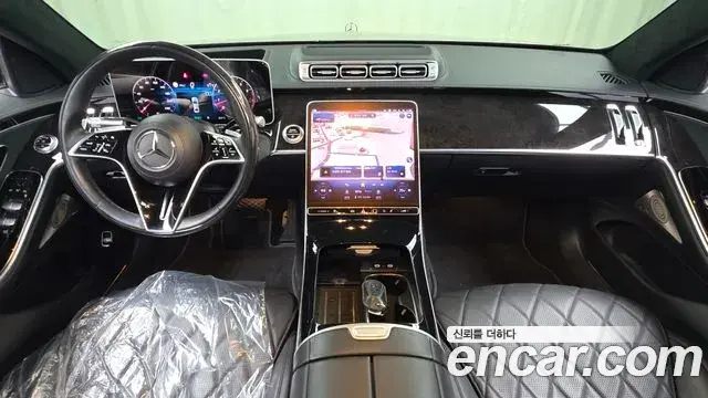 Mercedes-Benz S-Class 2021 — Photo 7/20