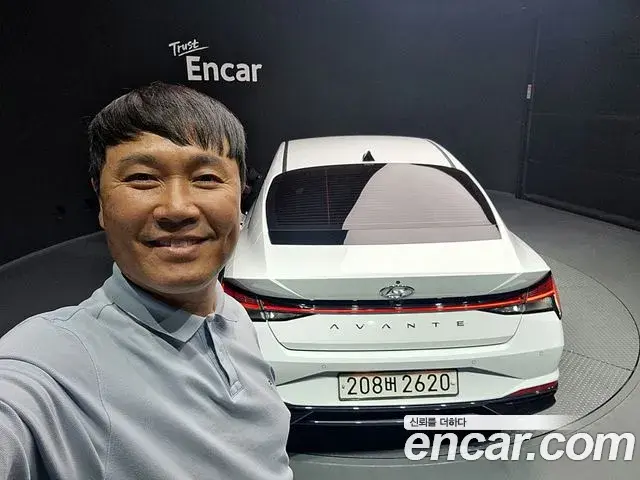 Hyundai The New Avante Hybrid 2020 — ფოტო 22/50