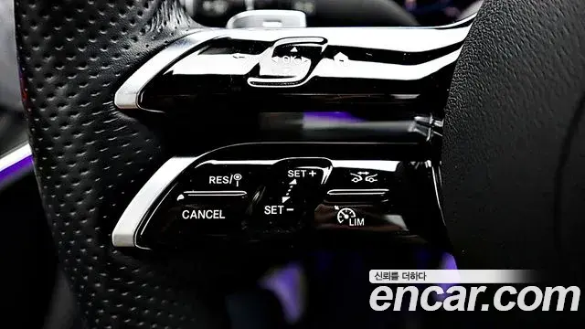 Mercedes-Benz E-Class 2021 — ფოტო 10/20