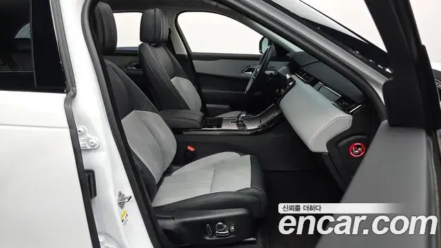 Land Rover Range Rover Velar 2025 — ფოტო 12/31