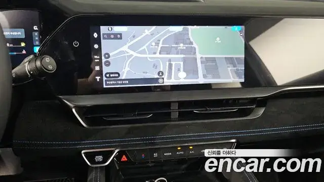 Renault Samsung Grand Koleos 2025 — Фото 16/20
