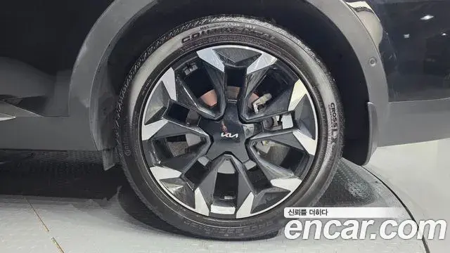 Kia Sorento 2025 — ფოტო 30/33