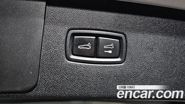 Porsche Cayenne 2021 — Şəkil 24/35