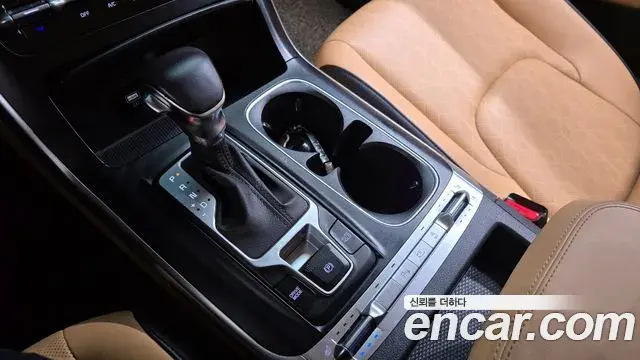 Kia Carnival 2022 — Фото 9/20