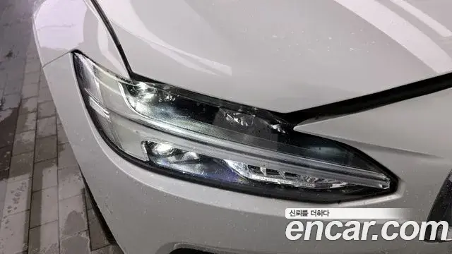 Volvo S90 2024 — Photo 27/34