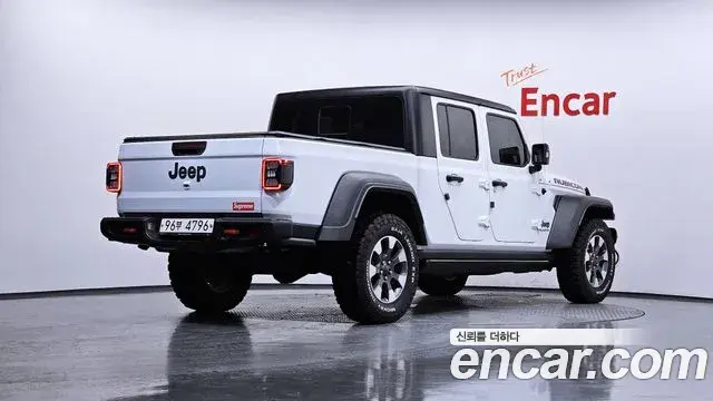 Jeep Gladiator 2021 — Фото 2/20