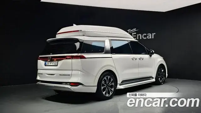 Kia Carnival 2021 — Фото 2/20