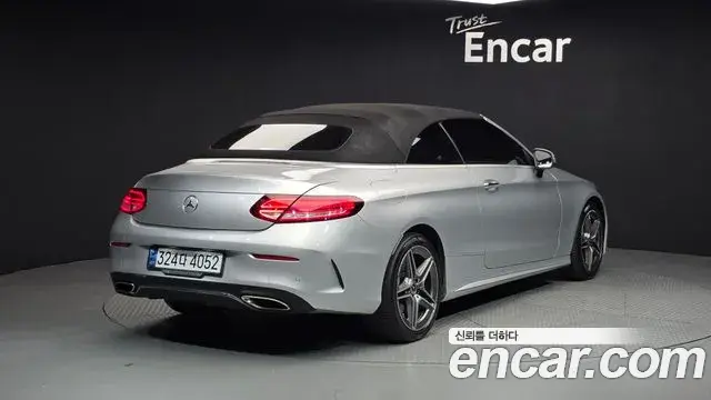 Mercedes-Benz C-Class 2019 — ფოტო 29/32