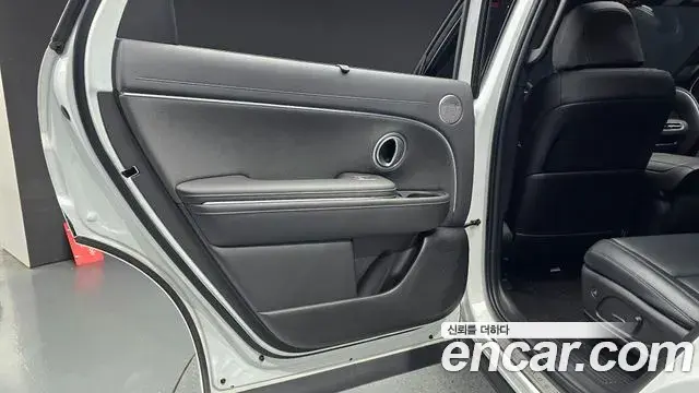 Hyundai Palisade 2025 — ფოტო 26/33