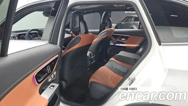 Mercedes-Benz GLC-Class 2025 — Фото 12/20