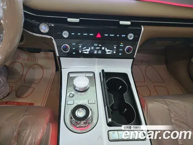 Genesis G80 2026 — Şəkil 14/16