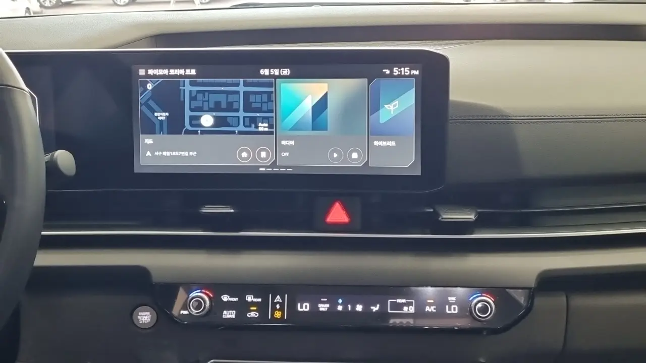 Kia Carnival 2025 — Photo 6/18