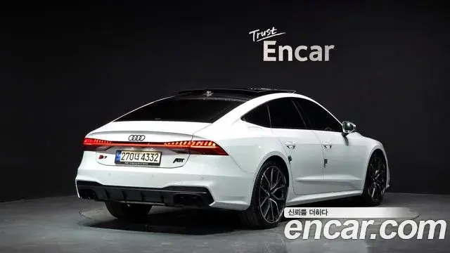 Audi A7 2021 — ფოტო 2/20