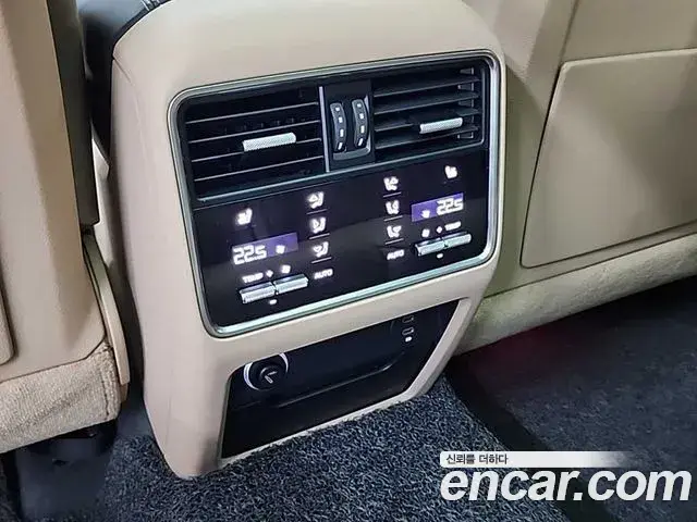 Porsche Cayenne 2021 — Şəkil 16/20