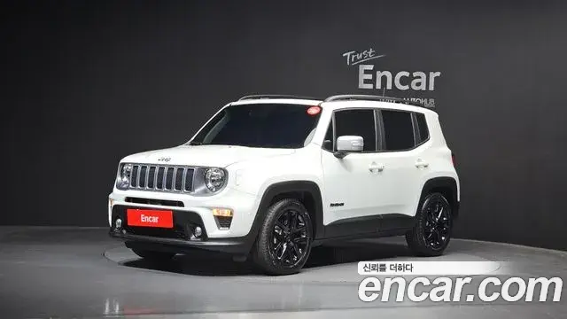 Jeep Renegade 2022 — Photo 24/31