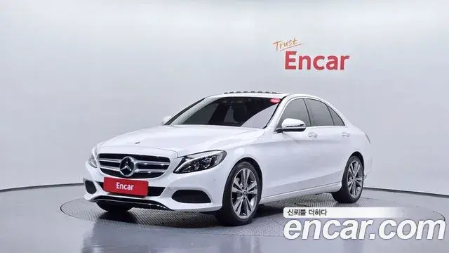 Mercedes-Benz C-Class 2018 — Фото 1/20