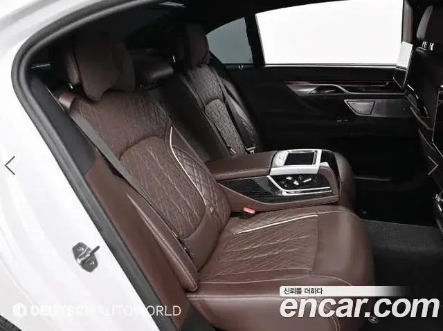 BMW 7 Series 2019 — Photo 5/20