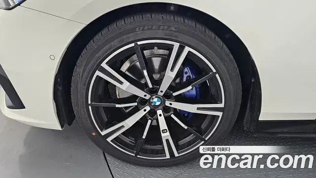 BMW 5 Series, 2025