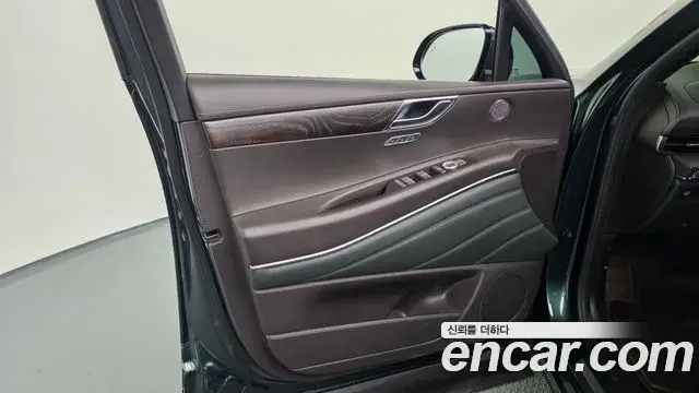 Genesis GV80 2020 — Şəkil 13/39