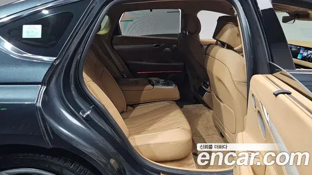 Genesis G80 2025 — Photo 13/34