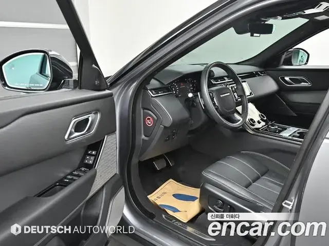 Land Rover Range Rover Velar 2020 — Şəkil 15/20