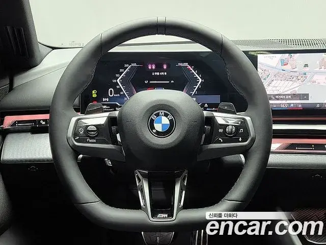 BMW 5 Series 2025 — Фото 10/20