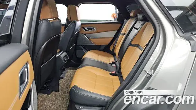 Land Rover Range Rover Velar 2018 — Şəkil 26/34
