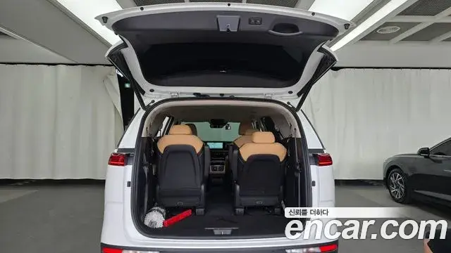 Kia Carnival 2021 — Photo 20/20