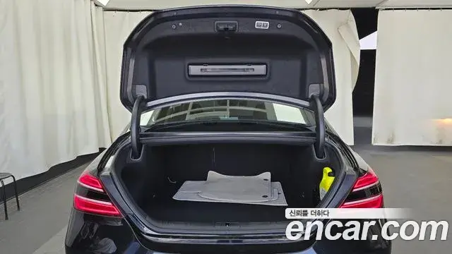 Genesis G70 2021 — Şəkil 19/38