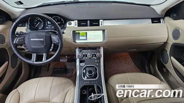 Land Rover Range Rover Evoque 2018 — ფოტო 30/30