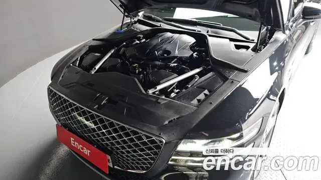 Genesis Electrified G80 2020 — Photo 6/20
