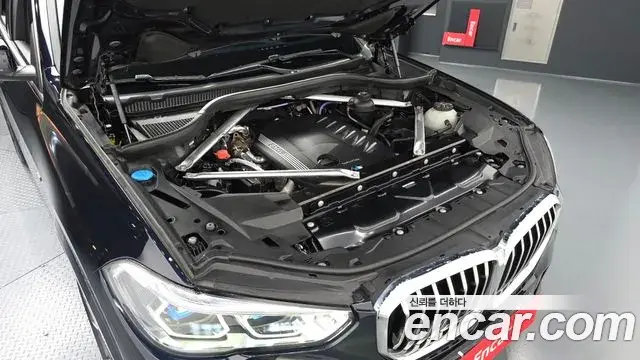 BMW X5 2023 — Фото 6/20