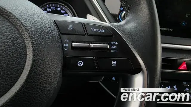 Hyundai Sonata Hybrid 2019 — Şəkil 31/33