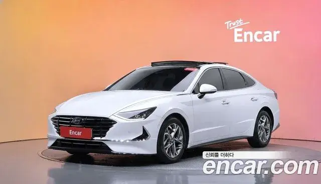 Hyundai Sonata Hybrid 2019 — Şəkil 25/33