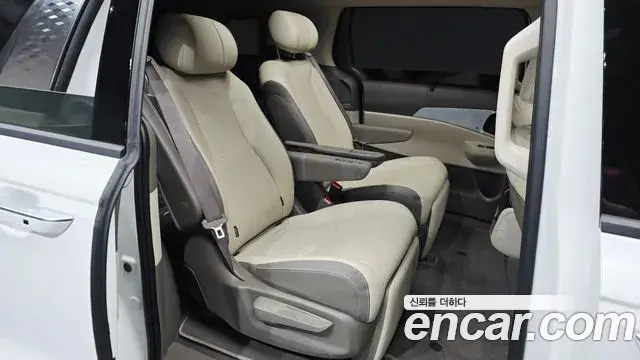 Kia Carnival 2026 — Photo 5/33
