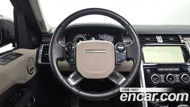 Land Rover Discovery 5 2019 — Фото 13/20