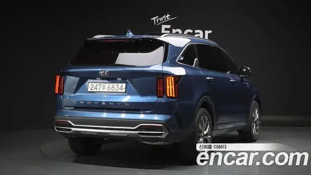 Kia Sorento 2021 — Photo 2/20