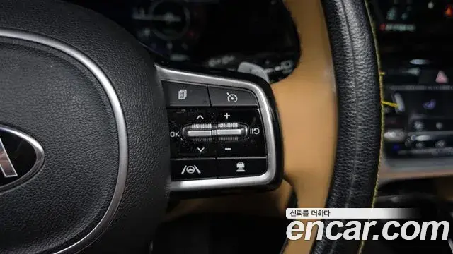 Kia Sorento 2021 — Photo 15/20
