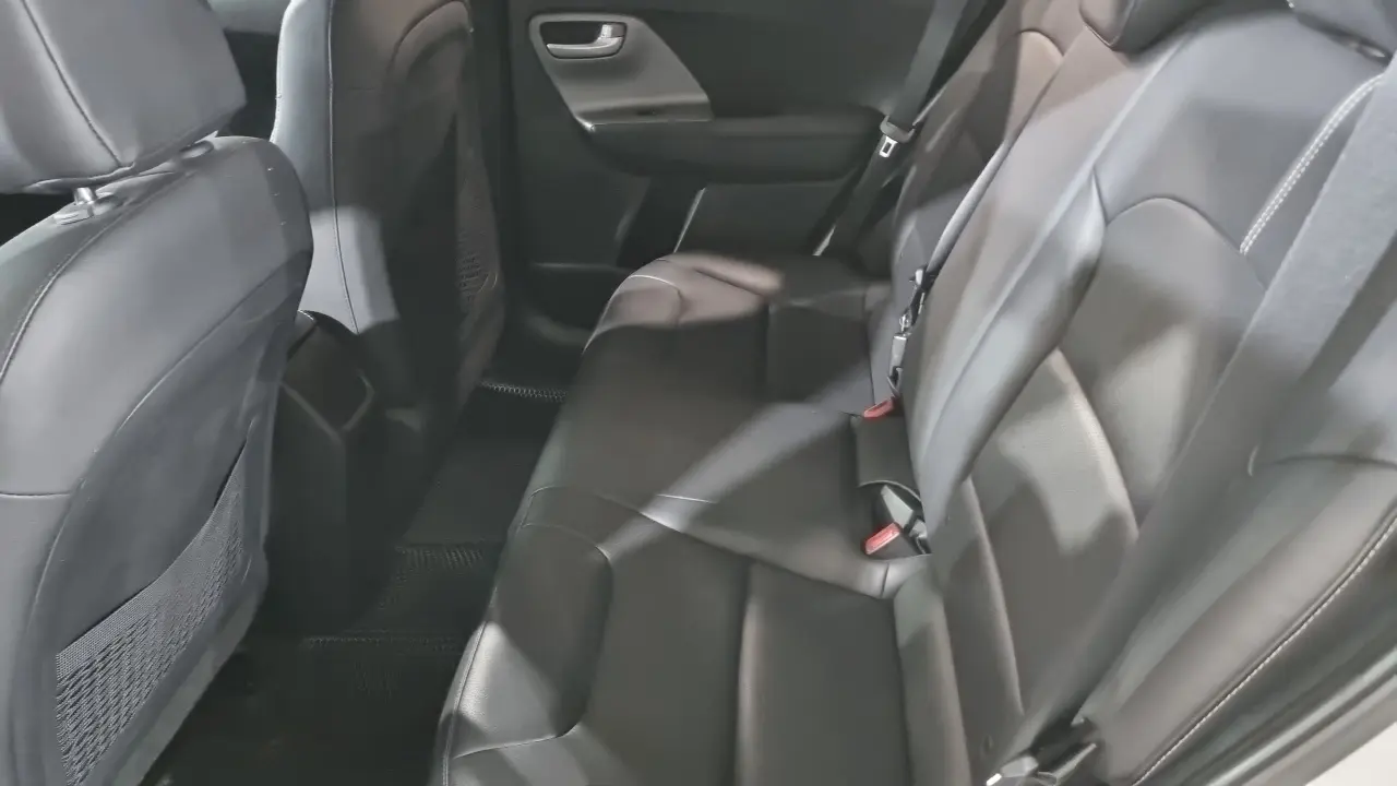 Kia Niro 2021 — Photo 11/18