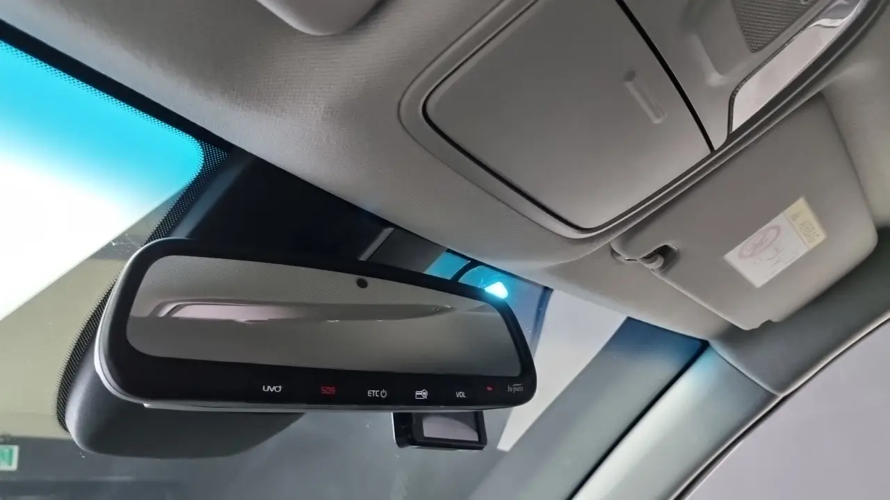 Kia Niro 2021 — Photo 15/18