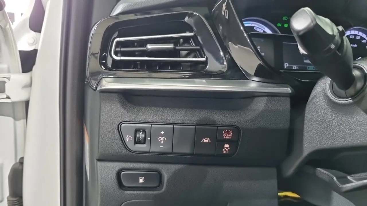 Kia Niro 2021 — Photo 16/18