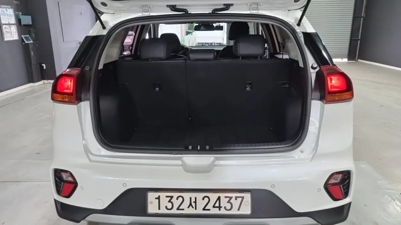 Kia Niro 2021 — Photo 18/18