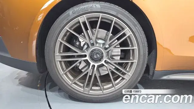 Porsche Panamera 2024 — Şəkil 5/20